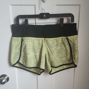 Lululemon Size 8 Shorts